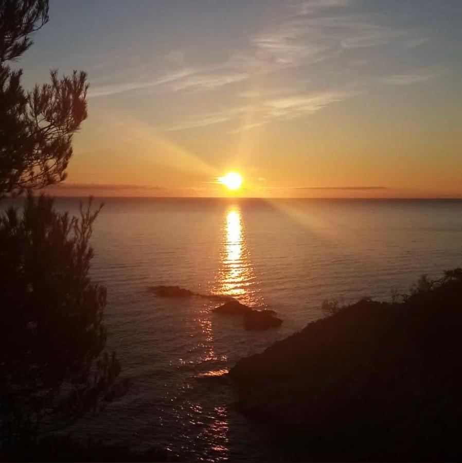 Una Finestra Sul Mare Home 2 Bergeggi Exterior foto