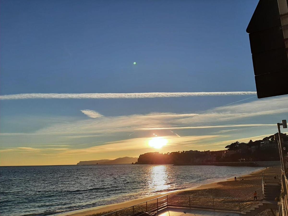 Una Finestra Sul Mare Home 2 Bergeggi Exterior foto